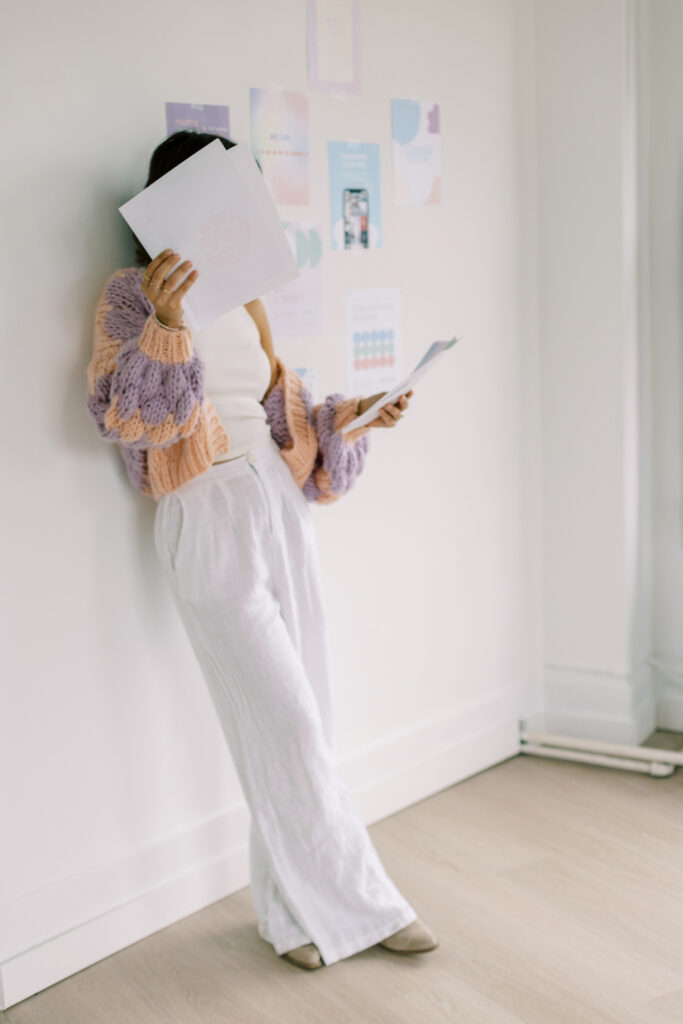 social media marketing for coaches and camera confidence content strategy image